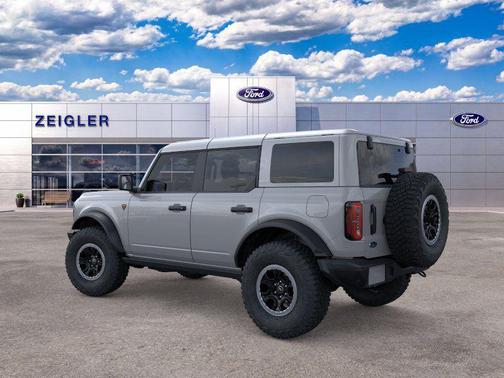 Avalanche 2026 Ford Bronco Badlands