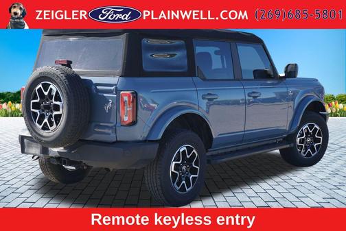 Azure Gray Metallic 2024 Ford Bronco Outer Banks