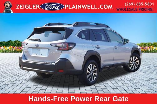 2023 Subaru Outback Premium