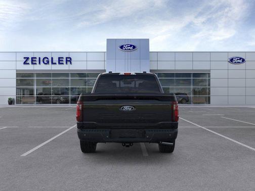 Agate Black Metallic 2026 Ford F-150 XLT