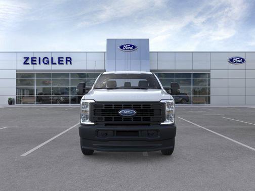 Oxford White 2026 Ford F-250 XL