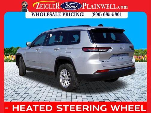 2022 Jeep Grand Cherokee L Laredo