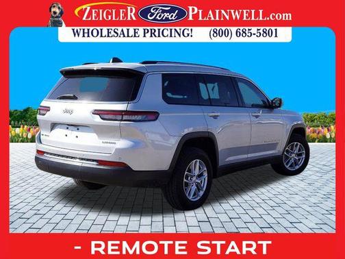 2022 Jeep Grand Cherokee L Laredo