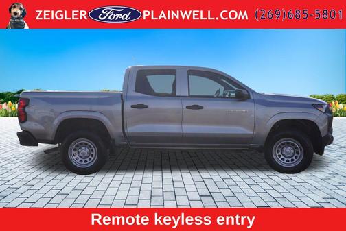 Sterling Gray Metallic 2024 Chevrolet Colorado WT