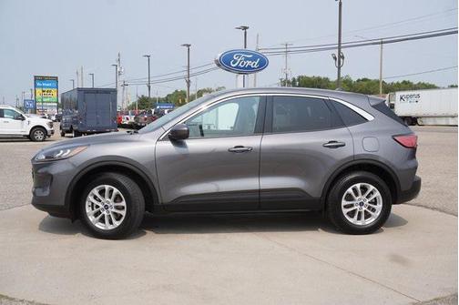 2021 Ford Escape SE