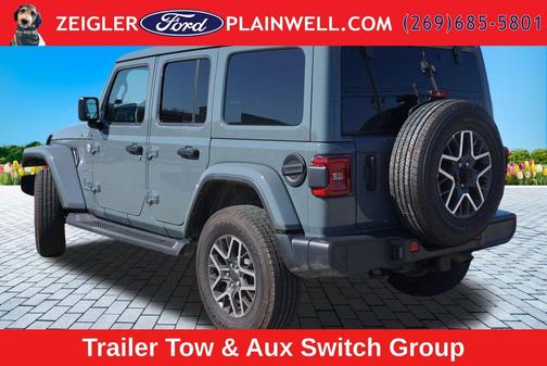 Anvil Clear Coat 2024 Jeep Wrangler 4-Door Sahara