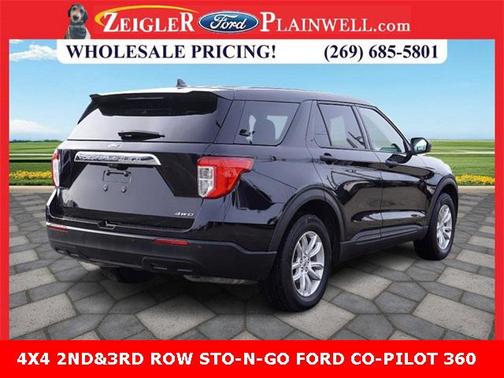 2021 Ford Explorer Base