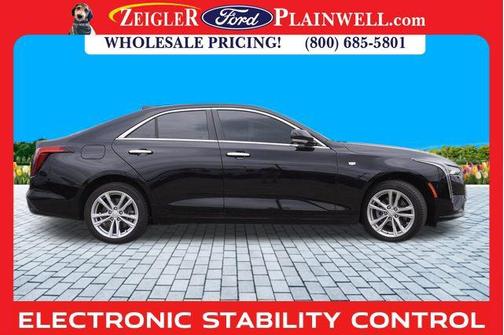 2025 Cadillac CT4 Luxury RWD