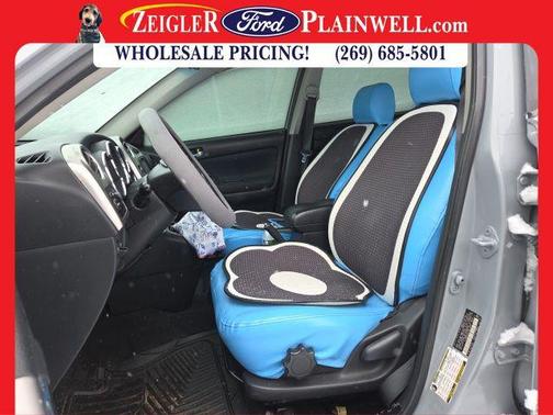 2007 Toyota Matrix Base