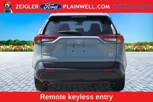 Lunar 2021 Toyota RAV4 XLE