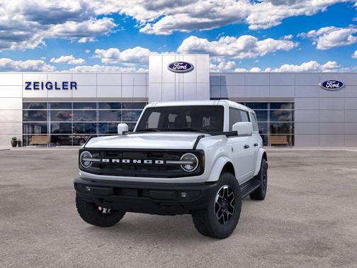Oxford White 2026 Ford Bronco Outer Banks
