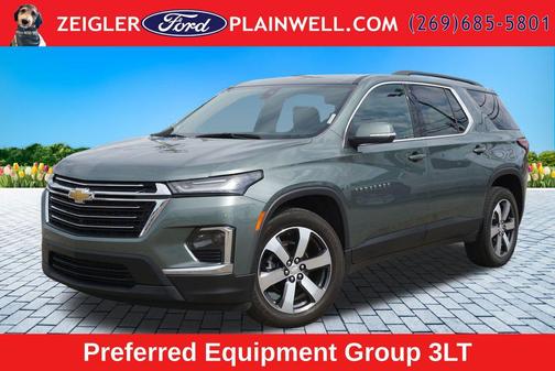 Silver Sage Metallic 2023 Chevrolet Traverse LT Leather