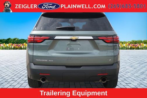 Silver Sage Metallic 2023 Chevrolet Traverse LT Leather