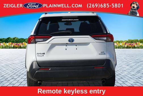 Super White 2021 Toyota RAV4 Hybrid LE