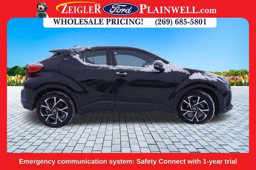 2022 Toyota C-HR XLE