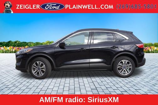 Black 2022 Ford Escape SEL