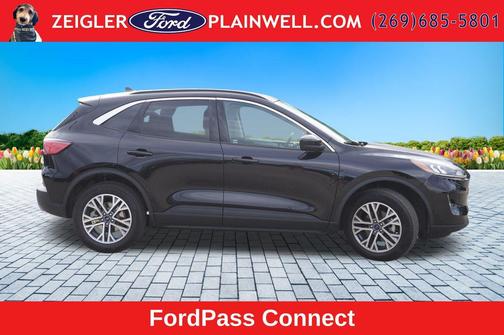 Black 2022 Ford Escape SEL