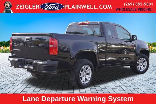 Black 2022 Chevrolet Colorado LT
