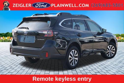 Crystal Black Silica 2022 Subaru Outback Premium