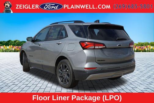 Sterling Gray Metallic 2023 Chevrolet Equinox FWD RS