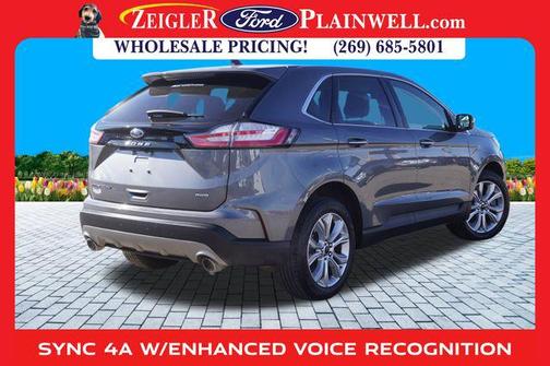 2023 Ford Edge Titanium