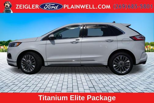 White Metallic 2024 Ford Edge Titanium