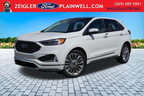 White Metallic 2024 Ford Edge Titanium
