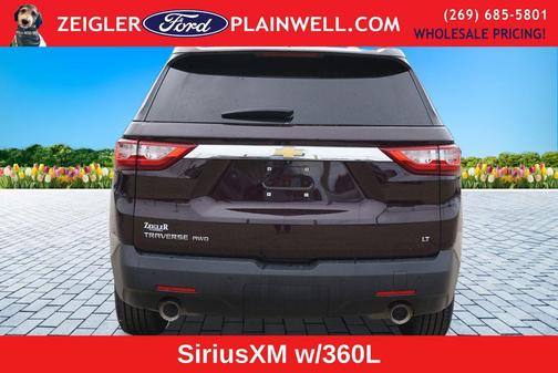 Black Cherry Metallic 2021 Chevrolet Traverse LT Leather