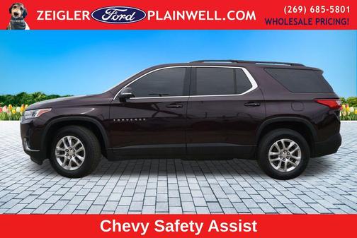 Black Cherry Metallic 2021 Chevrolet Traverse LT Leather