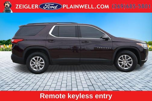 Black Cherry Metallic 2021 Chevrolet Traverse LT Leather