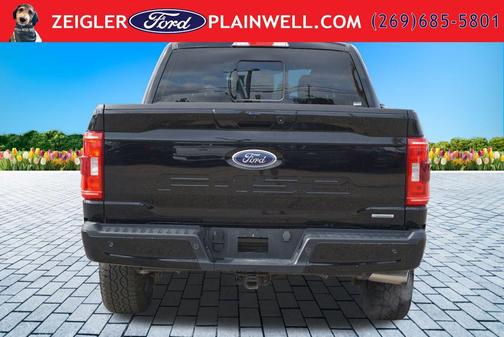 Black 2023 Ford F-150 XLT
