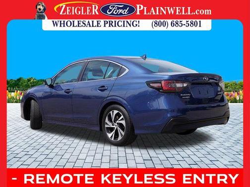 2022 Subaru Legacy Base