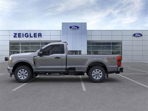 2025 Ford F-350 XLT