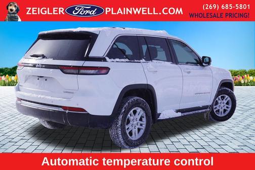 2023 Jeep Grand Cherokee Laredo