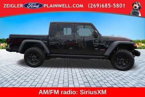 Black Clearcoat 2022 Jeep Gladiator Mojave 4x4