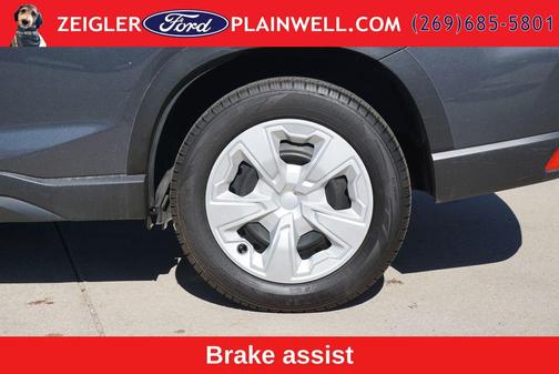 Magnetite Gray Metallic 2024 Subaru Forester Base