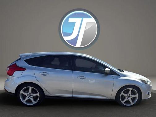 Black 2012 Ford Focus Titanium