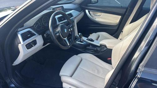 Black 2017 BMW 320 i
