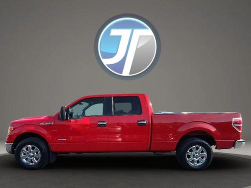 Red 2014 Ford F-150 XLT