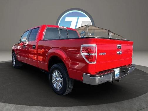Red 2014 Ford F-150 XLT