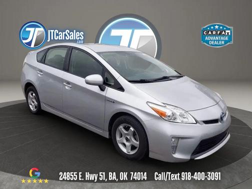 Classic Silver Metallic 2013 Toyota Prius Two