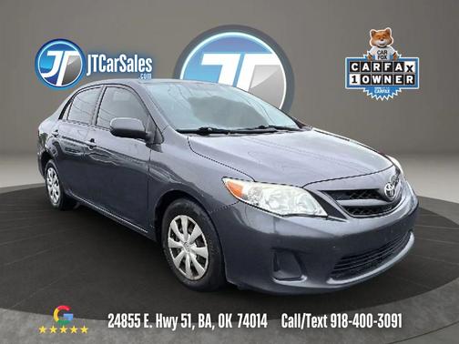 Magnetic Gray Metallic 2011 Toyota Corolla LE