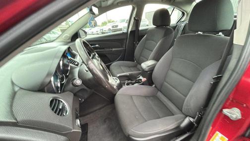 Red 2012 Chevrolet Cruze LT