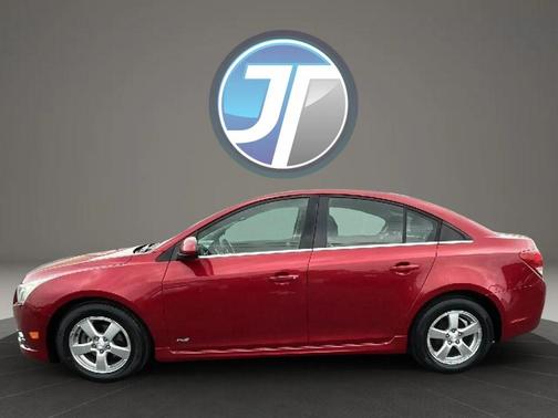 Red 2012 Chevrolet Cruze LT