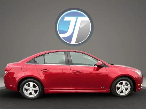 Red 2012 Chevrolet Cruze LT