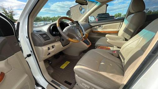 Crystal White 2006 Lexus RX 330 Base