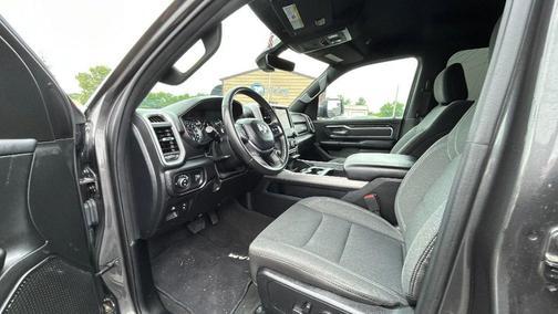 Granite Crystal Metallic Clearcoat 2021 RAM 1500 Big Horn/Lone Star