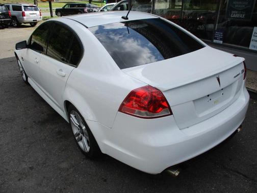 2008 Pontiac G8 4dr Sdn
