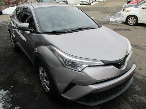 2019 Toyota C-HR LE