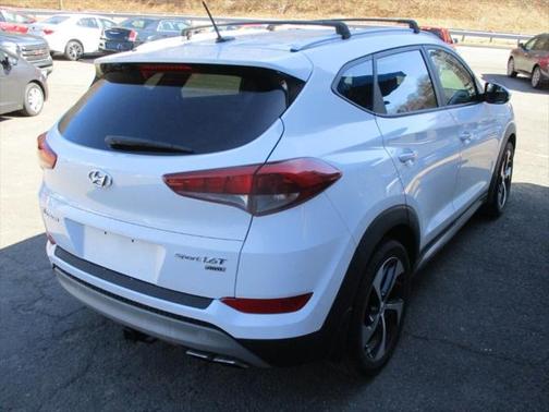 2017 Hyundai TUCSON Sport